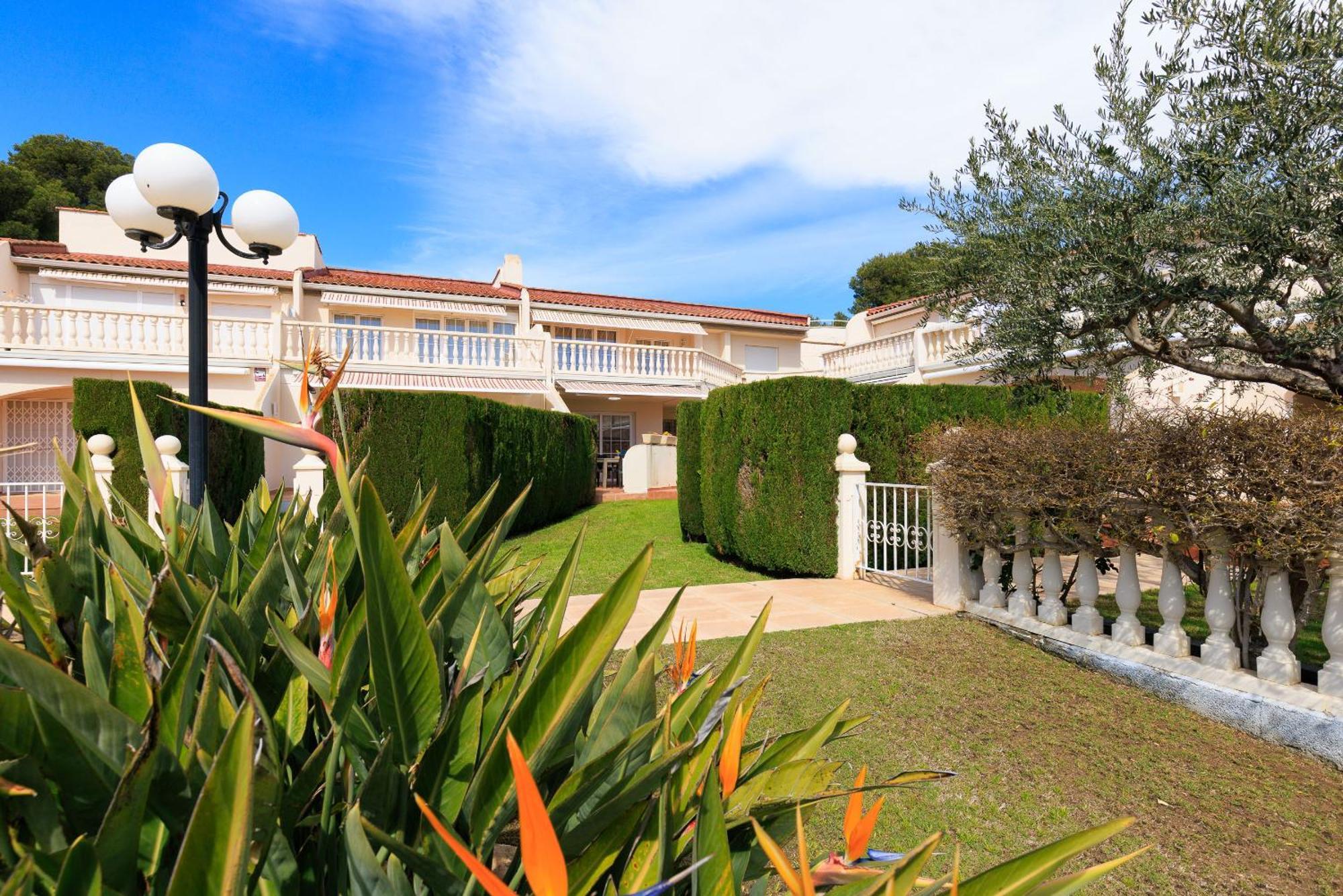 Uhc Residencial Cristal